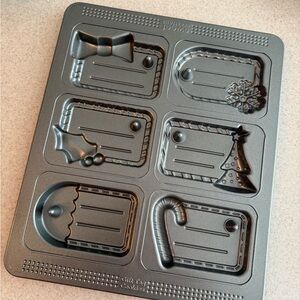 Holiday Cookie Mold Tray - Gift Tag